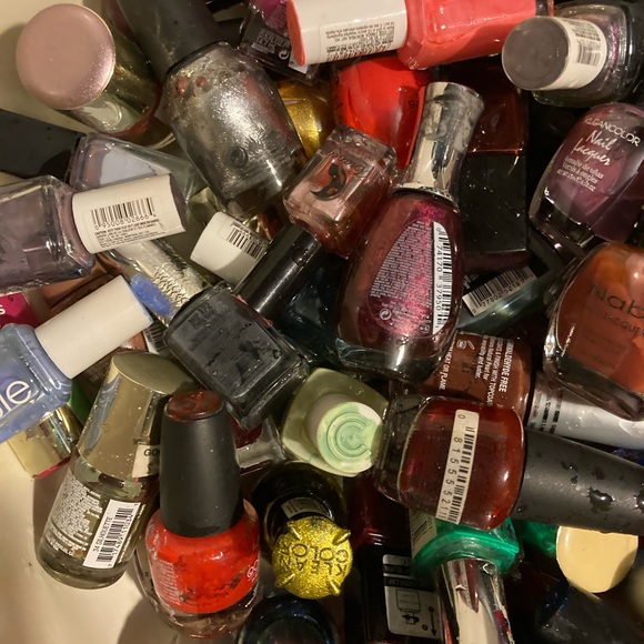 Nail color huge lot!! - Picture 4 of 5